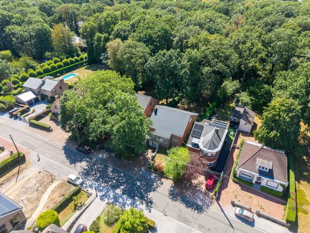 Huis te koop in Montigny-le-Tilleul – 1/10