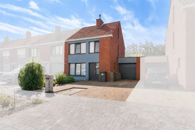 Huis te koop in Sint-Pauwels – 1/10