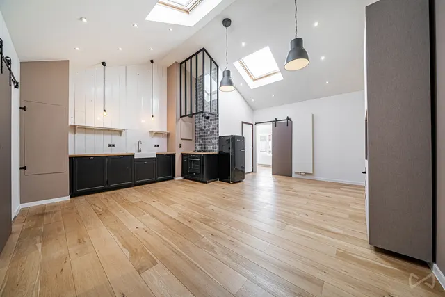 Appartement te koop in Uccle – 1/10
