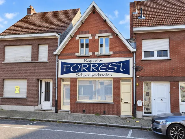 Huis te koop in Sint-Antonius – 1/10