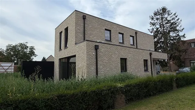 Huis te huur in Maaseik – 1/10