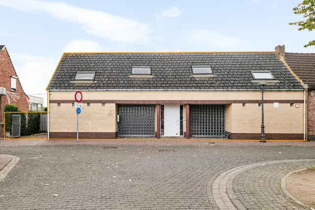 Huis te koop in Berendrecht – 1/10