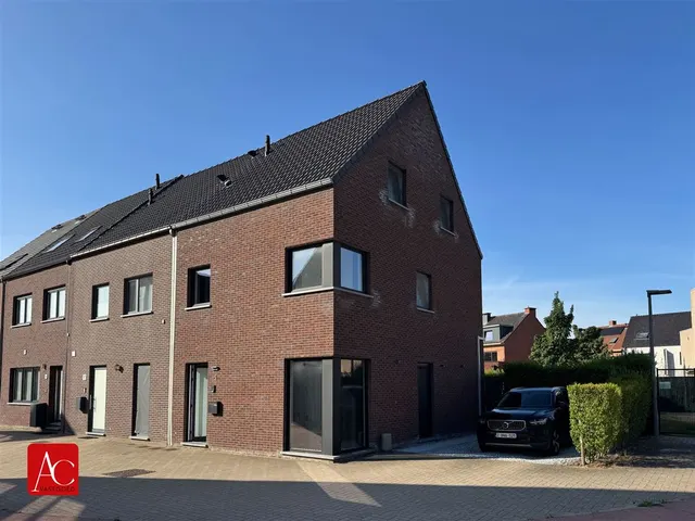 Huis te koop in Beveren-Kruibeke-Zwijndrecht – 1/10