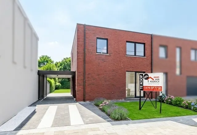 Maison à vendre à Lochristi – 1/10