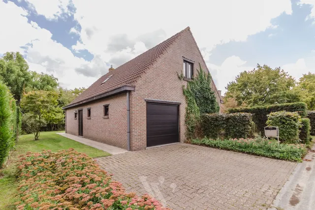 Huis te koop in Ieper – 1/10