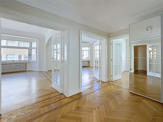 Appartement à louer à Ixelles – 1/10