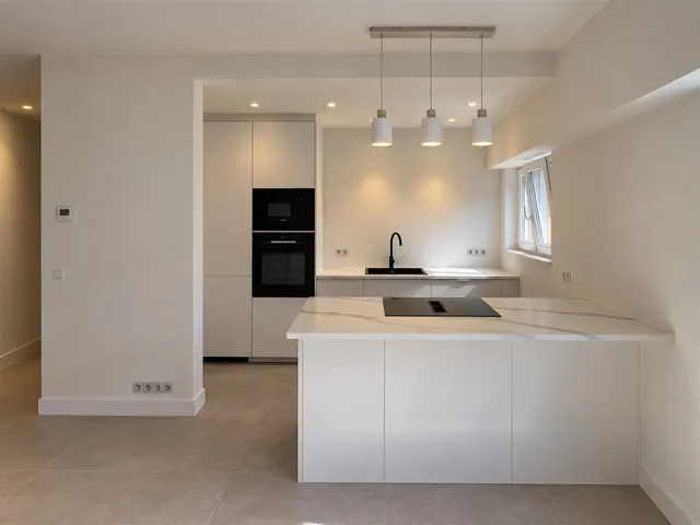 Appartement te koop in Schoten – 1/10