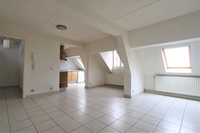 Appartement à louer à Tournai – 1/8