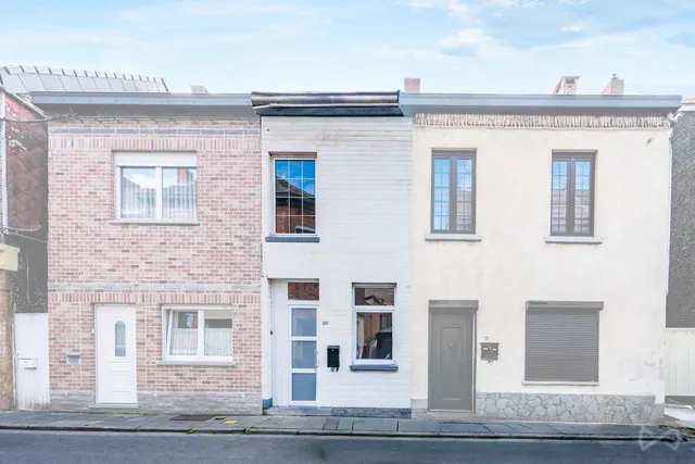 Maison à vendre à Marchienne-au-Pont – 1/10