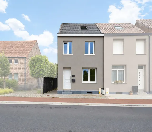 Huis te koop in Dilbeek – 1/10
