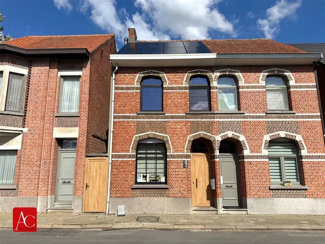 Huis te koop in Vrasene – 1/10
