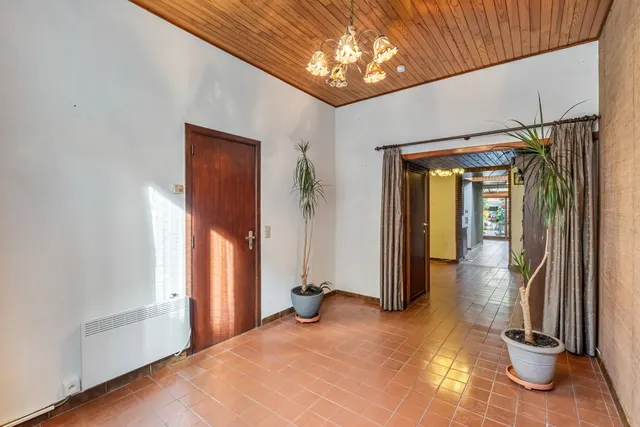 Rijwoning te koop in Evere – 1/10
