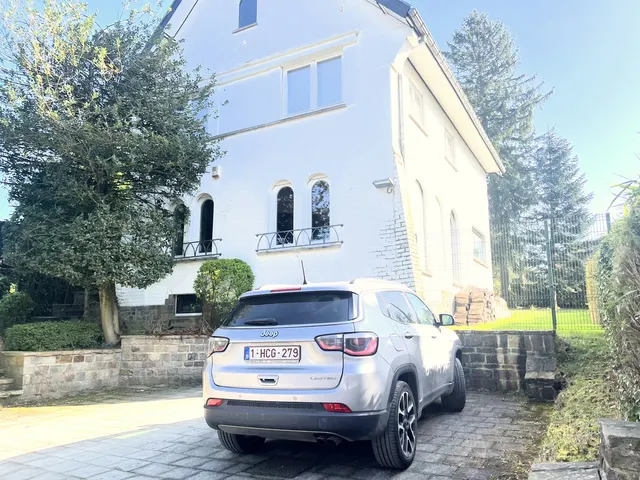 Huis te koop in Uccle – 1/10