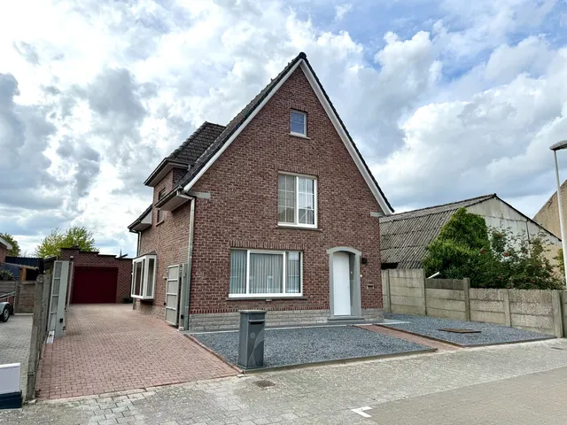 Huis te koop in Zingem – 1/10