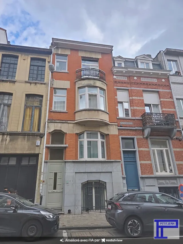 Appartement à louer à Ixelles – 1/10