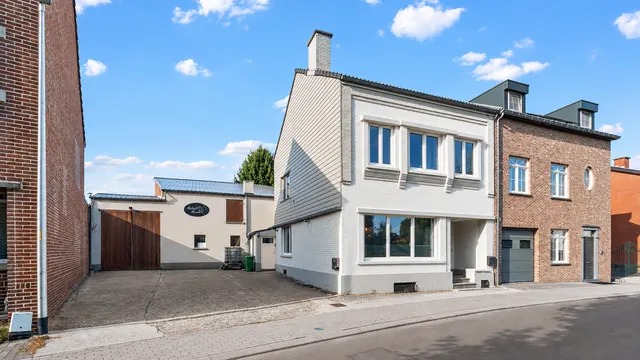 Huis te koop in Riemst – 1/10
