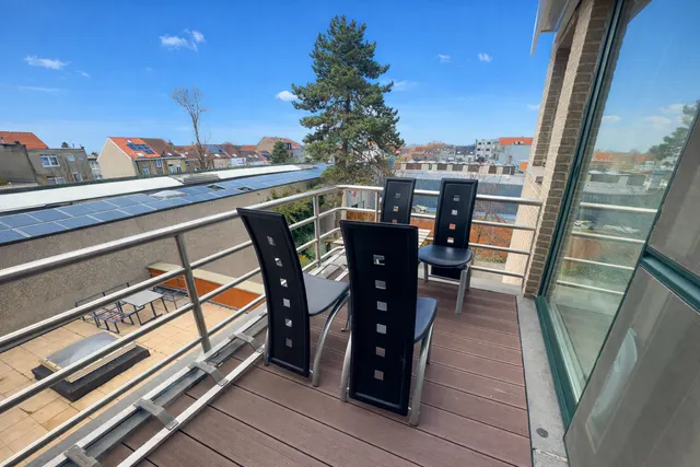 Appartement te koop in Evere – 1/10