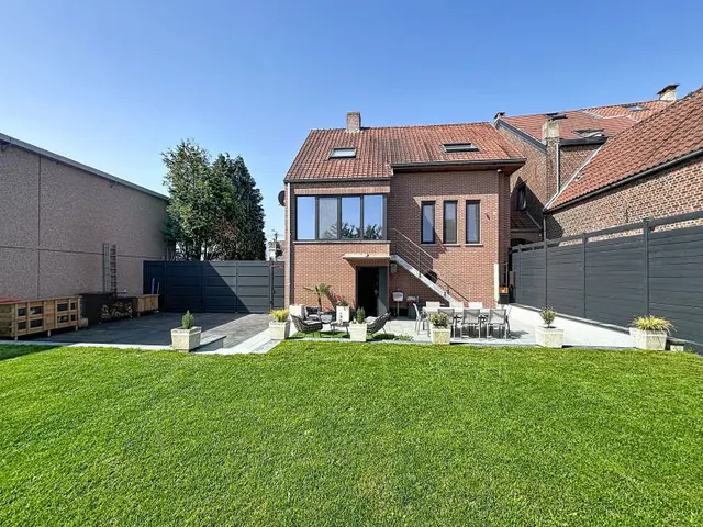 Huis te koop in Braine-l'Alleud – 1/10