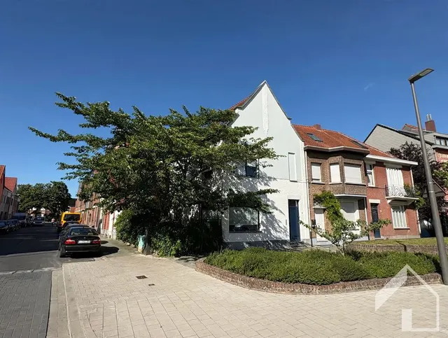 Maison à louer à Merksem – 1/10