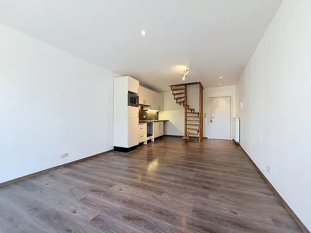 Appartement te huur in Hannut – 1/7