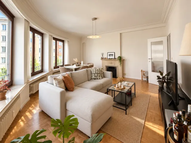 Appartement te huur in Elsene – 1/10
