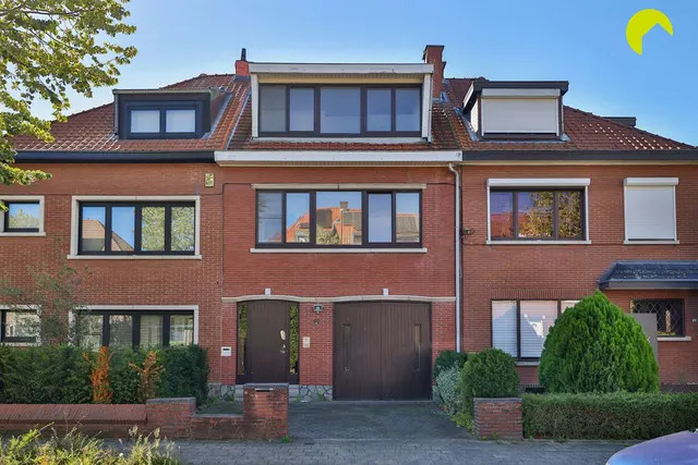 Maison à vendre à Mortsel – 1/10
