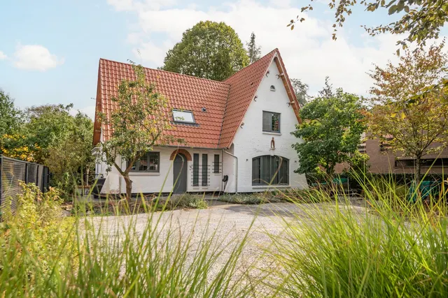 House for sale in Kapellen – 1/10