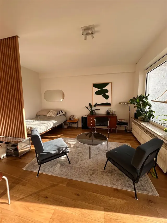 Studio te huur in Etterbeek – 1/10