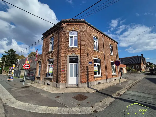 Maison à vendre à Montigny-Le-Tilleul – 1/10
