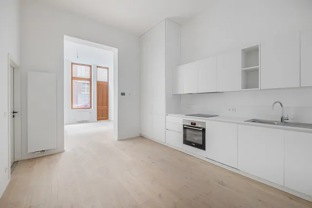 Appartement te huur in Saint-Gilles – 1/10