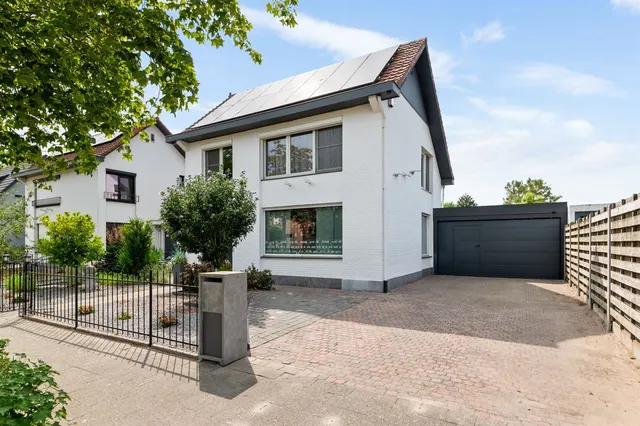 Huis te koop in Wuustwezel – 1/10