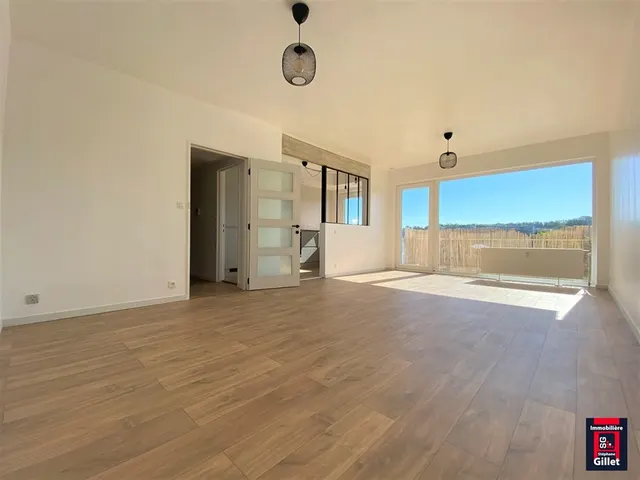 Appartement te huur in Jambes – 1/10
