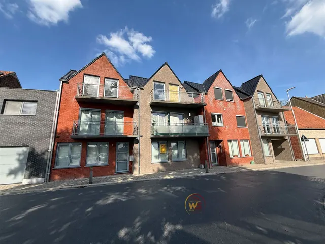 Appartement te koop in Wevelgem – 1/10