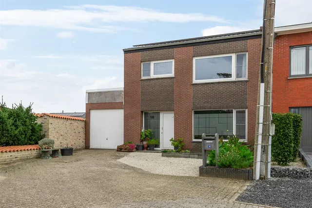 House for sale in Balen – 1/10