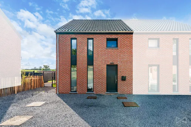 Huis te koop in Ligne – 1/10