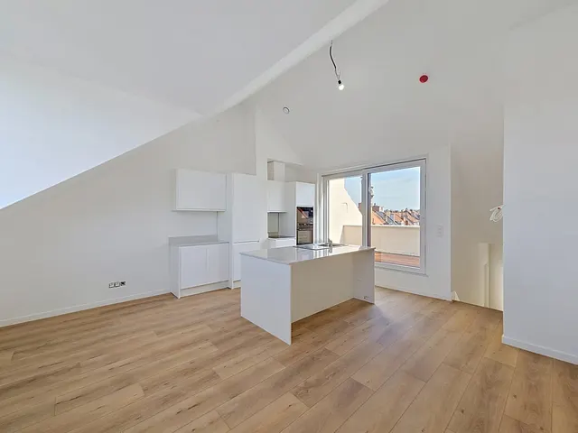 Appartement te huur in Saint-Gilles – 1/10