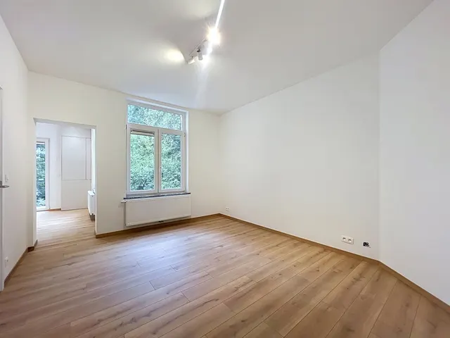 Appartement à louer à Ixelles – 1/9