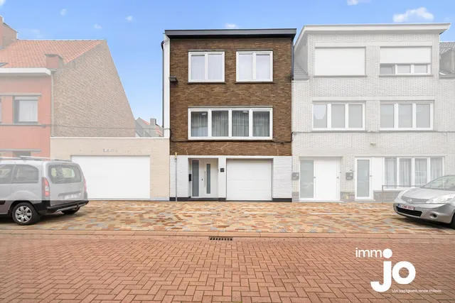 Huis te koop in Oostende – 1/10