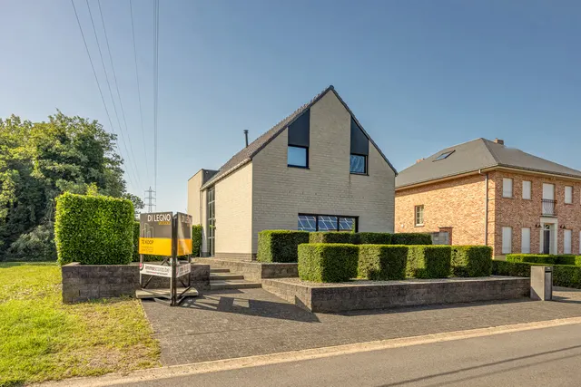 Maison à vendre à Mol – 1/10