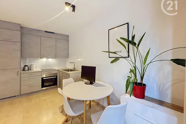 Appartement te koop in Bruxelles – 1/9