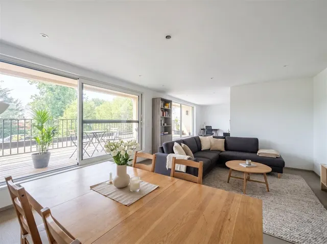 Appartement te koop in Sint-Niklaas – 1/10
