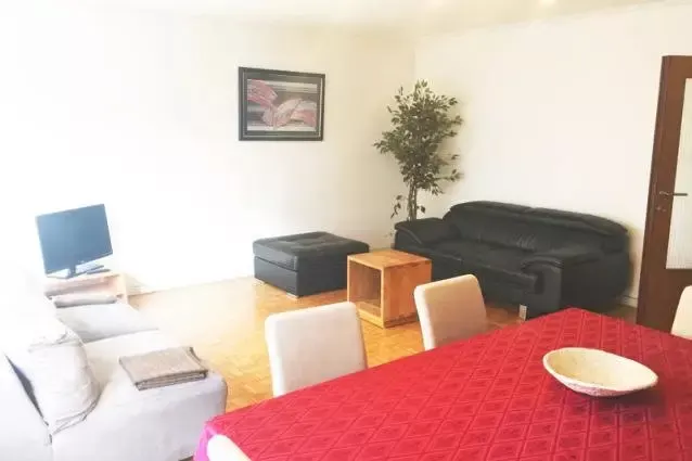Apartment for rent in Evere – 1/3