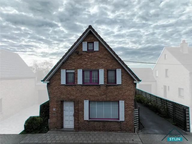 Huis te koop in Zedelgem – 1/10