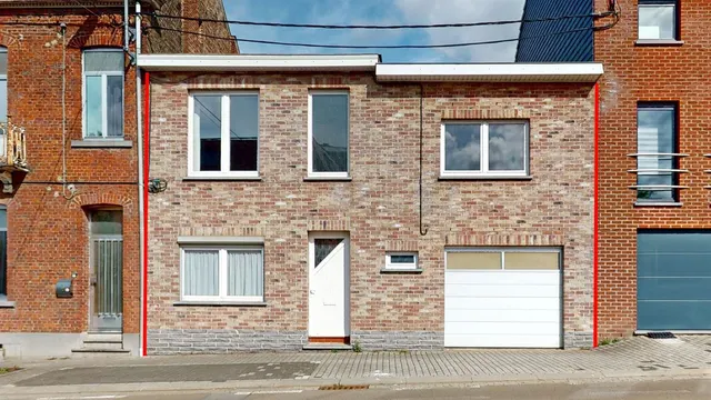 Huis te koop in Fontaine-L'Evêque – 1/10