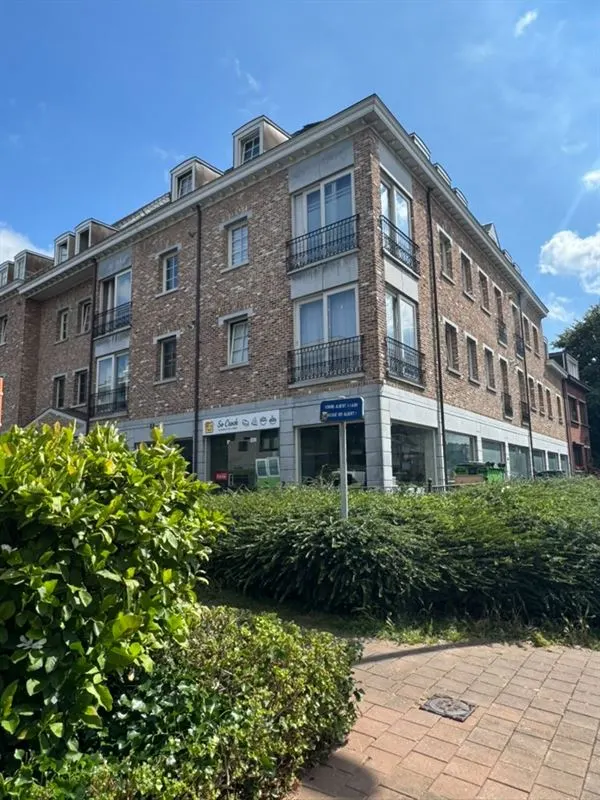 Appartement te koop in Jette – 1/10