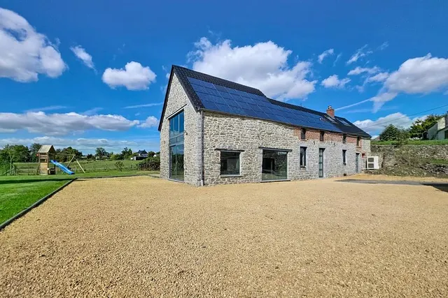 Huis te koop in Thuin – 1/10