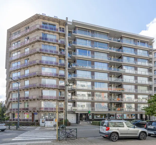 Appartement te koop in Sint-Jans-Molenbeek – 1/10