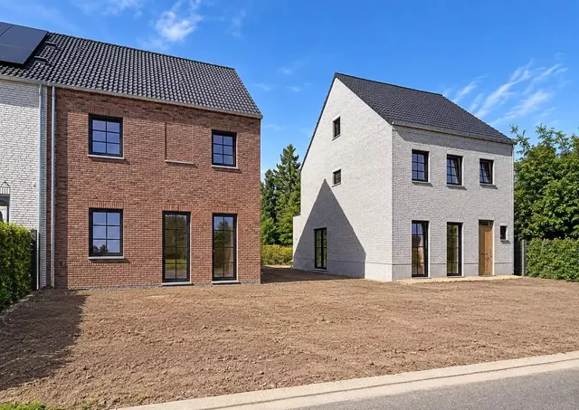 Maison à vendre à Lommel – 1/10