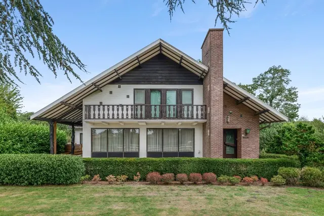 Huis te koop in Lanaken – 1/10