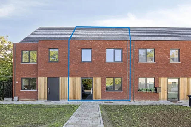 Huis te koop in Oostakker – 1/10